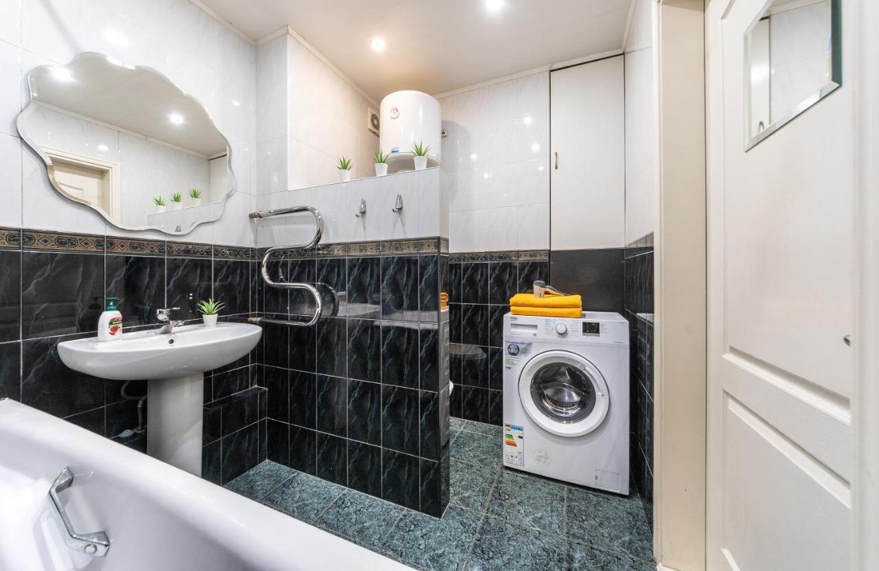 Apartmán Уютная Квартира Для Семьи На Оболони Kyjev Exteriér fotografie